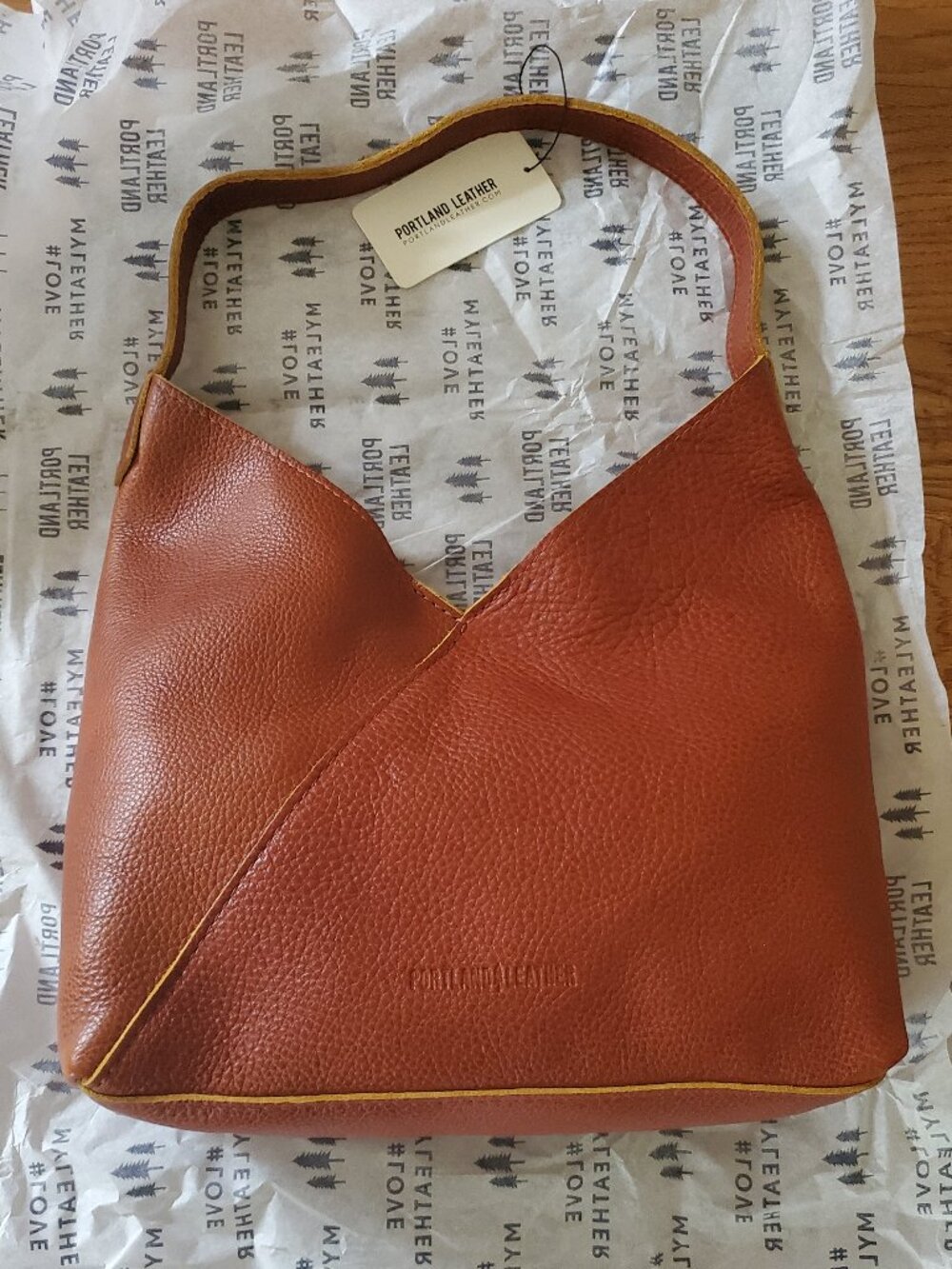 BNNU Portland Leather Goods Large Naomi Shoulder Bag